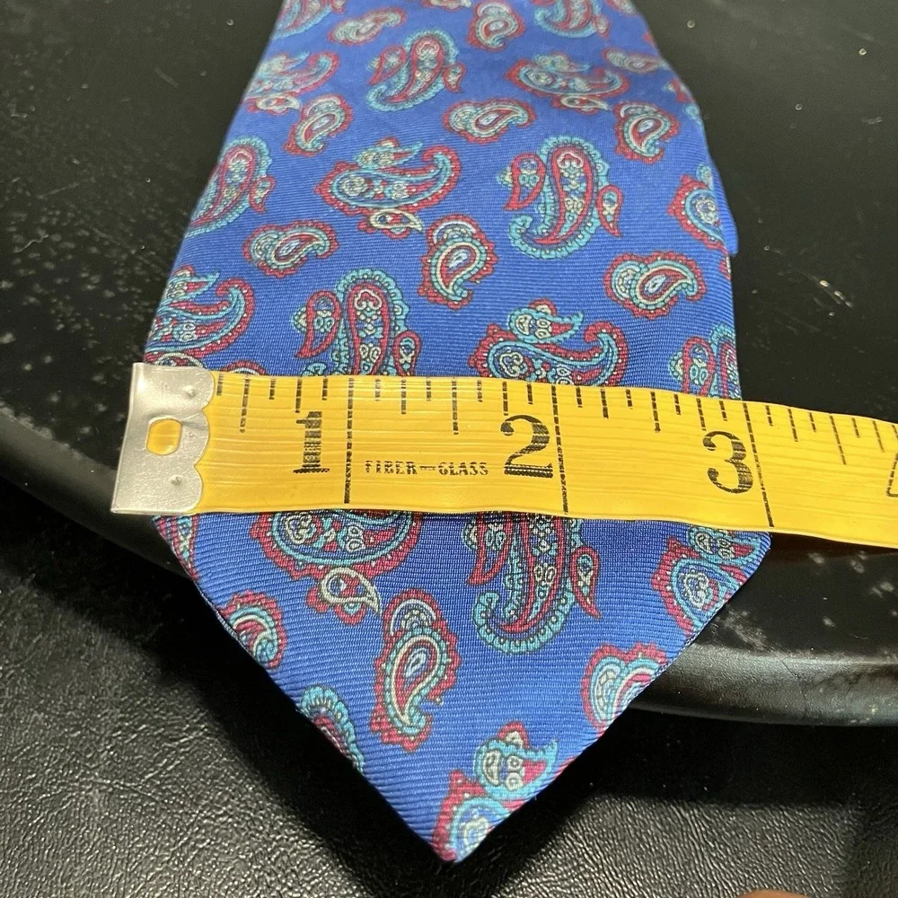 Isaco 100% Silk Paisley Necktie Blue Red Made in Italy Mens Luxury Tie